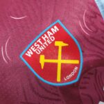 west ham camiseta 2024 escudo