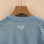 camiseta celta 2024 cuello anterior
