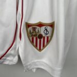 sevilla camiseta 2024 escudo del pantalon corto