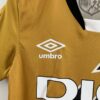 tercera equipación rayo logo umbro