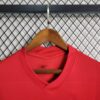 camiseta roja atletico de madrid cuello