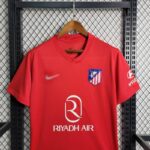 camiseta roja atletico de madrid pecho frontal