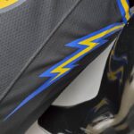 camiseta golden state warriors negra edicion mexicana diseño lateral