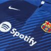 chandal azul barcelona pecho