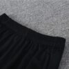 citura elastica del pantalon del chandal real madrid gris
