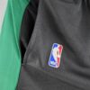 pantalon corto boston celtics negro verde diseño lateral