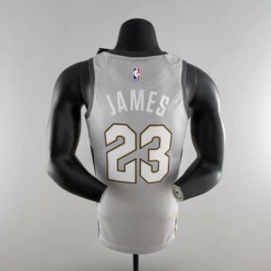 camiseta-cleveland-gris-dorsal-james-23