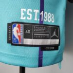 camiseta hornets azul city etiqueta