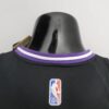 camiseta kings negra city cuello anterior