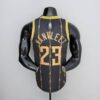 camiseta-raptors-negra-y-dorada-dorsal-vanvleet