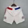 pantalon corto blanco clippers parte trasera logo clippers franjas rojas y azules