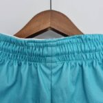 pantalon corto hornets azul cintura celeste