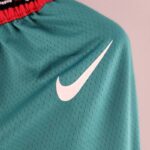 pantalon corto memphis turquesa logo nike