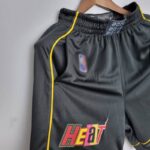 pantalon corto miami negra lateral