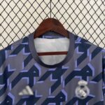 Camiseta de entrenamiento del Real Madrid diseño frontal