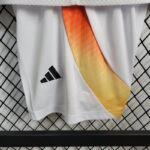 alemania kit 2024 pantalon corto logo
