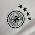 camiseta alemania 2024 escudo