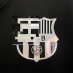 camiseta barca 2025 escudo