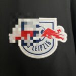 camiseta leipzig 2025 escudo