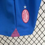 conjunto ac milan escudo