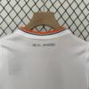 conjunto real madrid 2014 cuello anterior