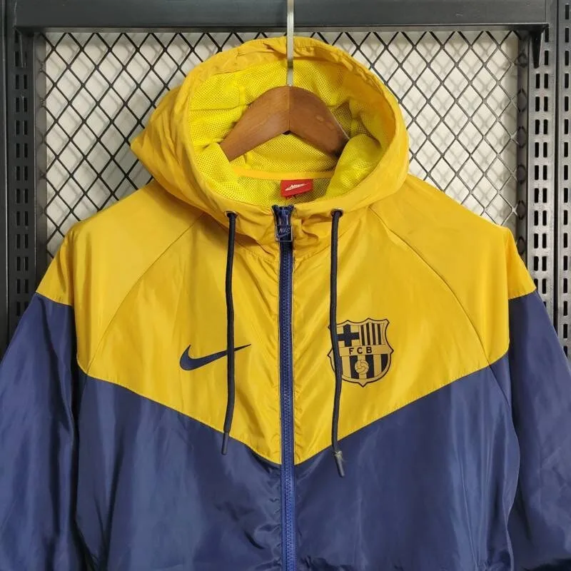 cortavientos barcelona pecho