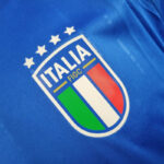 camiseta italia eurocopa 2024 escudo