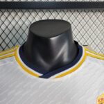 camiseta real madrid mbappe cuello