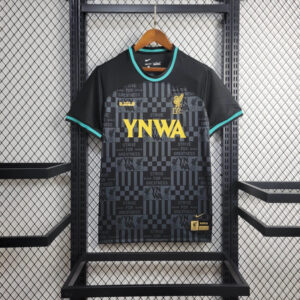 liverpool camiseta negra