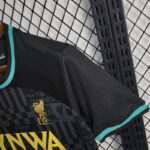 liverpool camiseta negra manga