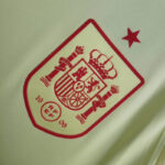 segunda camiseta españa euro 2024 escudo