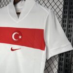 CAMISETA TURQUIA PRIMERA EQUIPACION 24 25 ESCUDO