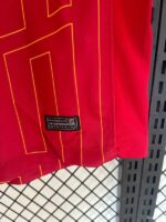 camiseta liverpool 2025 etiqueta