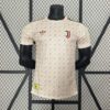Camiseta-Juventus-version-Player-2da-equipacion-gucci-comprar-1