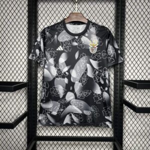 Camiseta-de-entrenamiento-previa-al-partido-Benfica-2024-2025