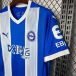 Camiseta-deportivo-alaves-primera-equipacion-2024-2025-puño-izquierdo