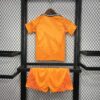 Camiseta-segunda-equipacion-Real-Madrid-niños-2024-2025-conjunto trasero