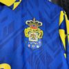 Camiseta-segunda-equipacion-palmas-2024-2025-escudo