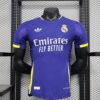 Camiseta-version-jugador-Real-Madrid-azul-2024-2025