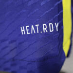 Camiseta-version-jugador-Real-Madrid-azul-2024-2025-heat-rdy