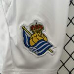 Kit para niños real sociedad 24 logo