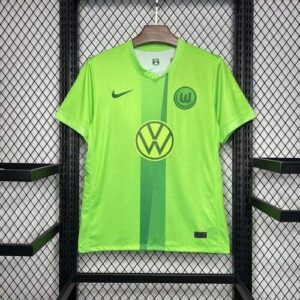 Wolfsburg camiseta verde 2024