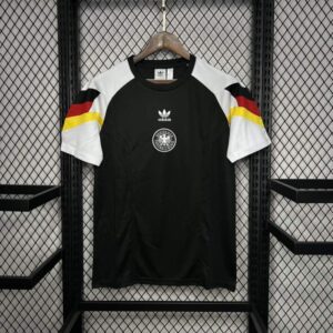 Camiseta Alemania Prepartido "Retro" Negra 2024/2025