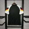 Alternative view of Camiseta Alemania Prepartido "Retro" Negra 2024/2025