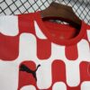 camiseta-girona-primera-equipacion-2024-2025-escudo