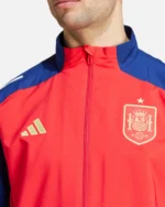 chandal-espana-2024-25-color-rojo-azul-cuello