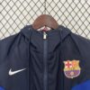 cortaviento barcelona capucha cuello