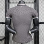 real madrid camiseta negro y blanco dorsal