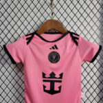 Body-de-bebe-primera-equipacion-inter-miami-2024-2025-pecho