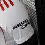 Camiseta-River-plate-primera-equipacion-version-jugador-2024-2025-puño-izquierdo